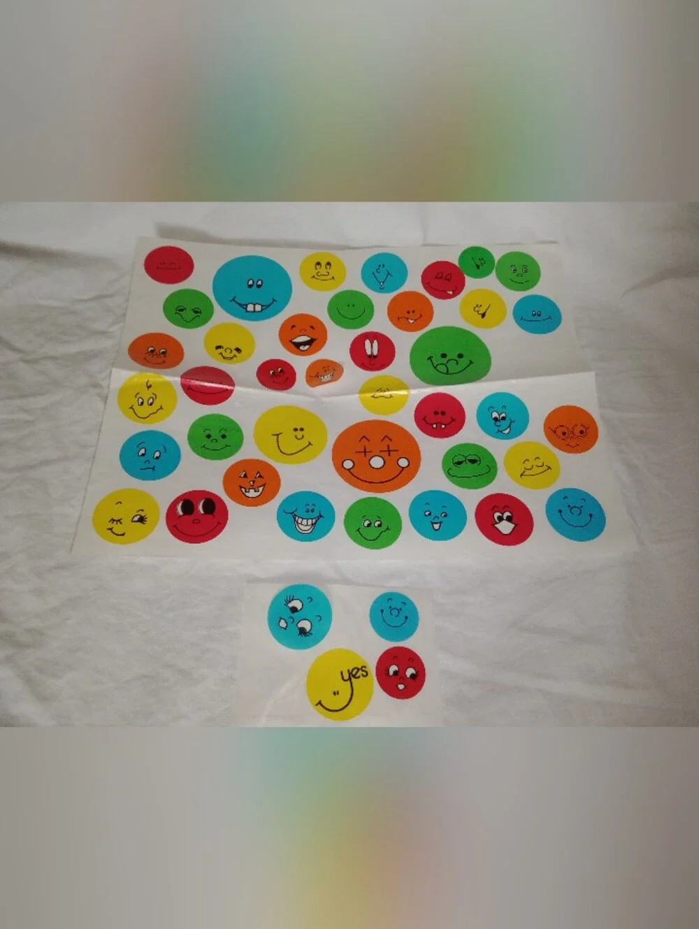 Vintage Highlights for Children Open Happy Face Smiley Sticker 39 Good Stickers